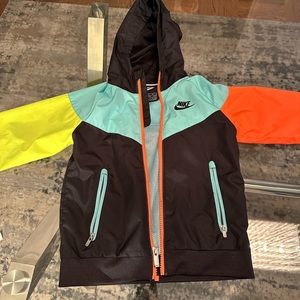 Boys Nike Wind Breaker